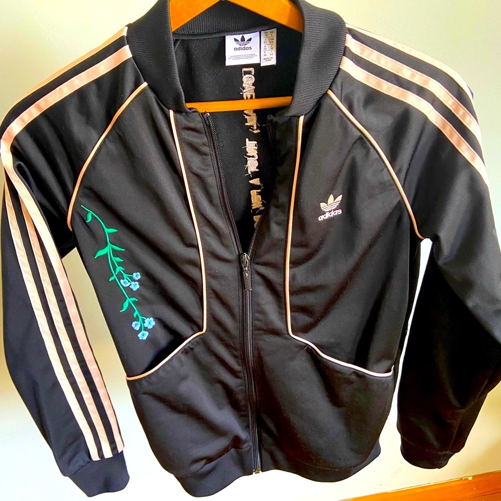 Adidas black size Small collectors vest